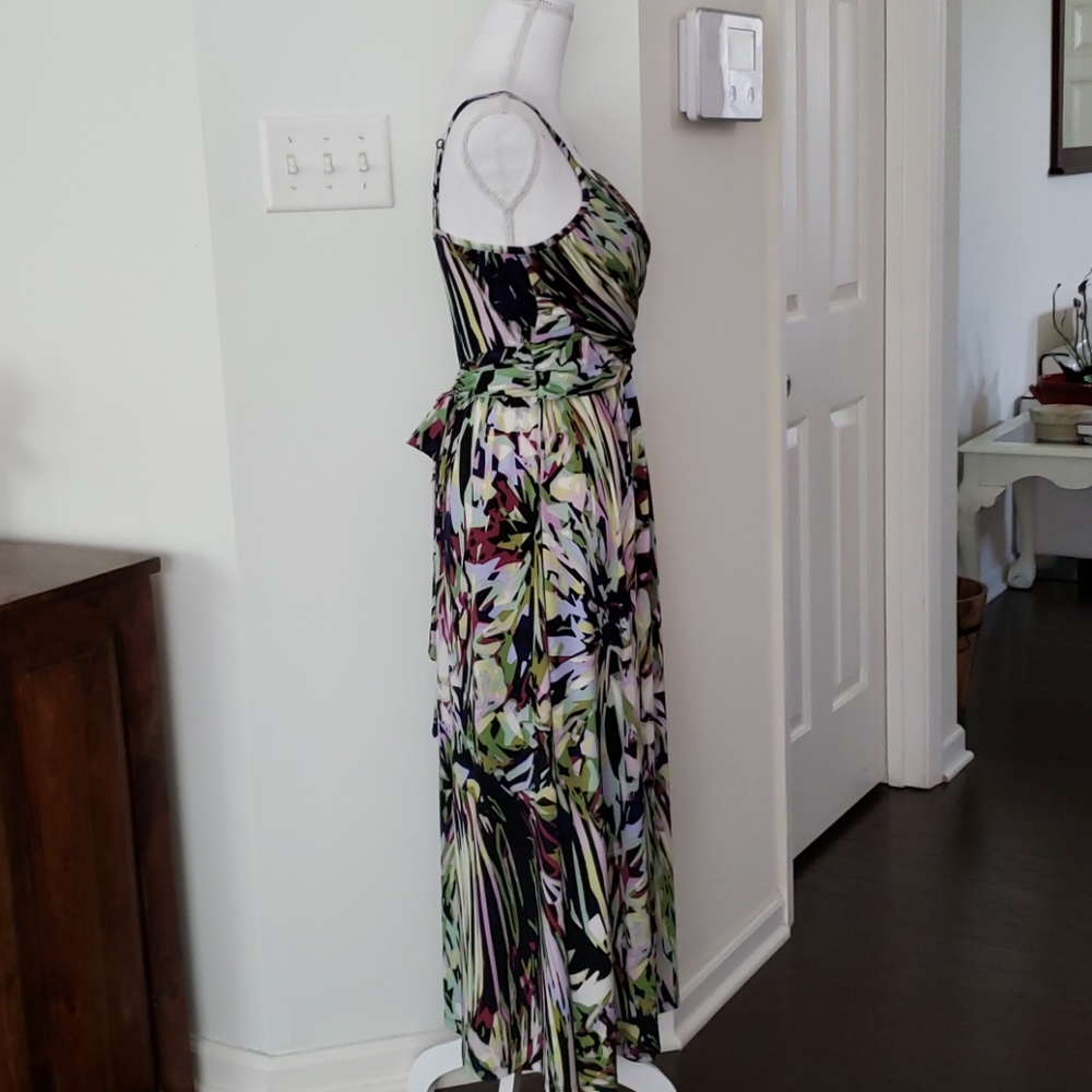 Jennifer Lopez dress - Picture 5 of 10